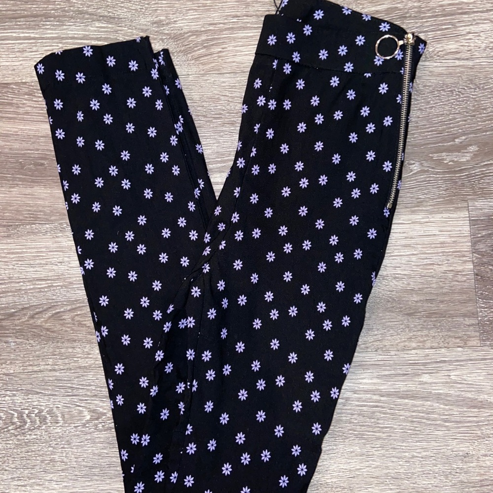 NWOT ZARA BLACK SIDE ZIPPER PANT